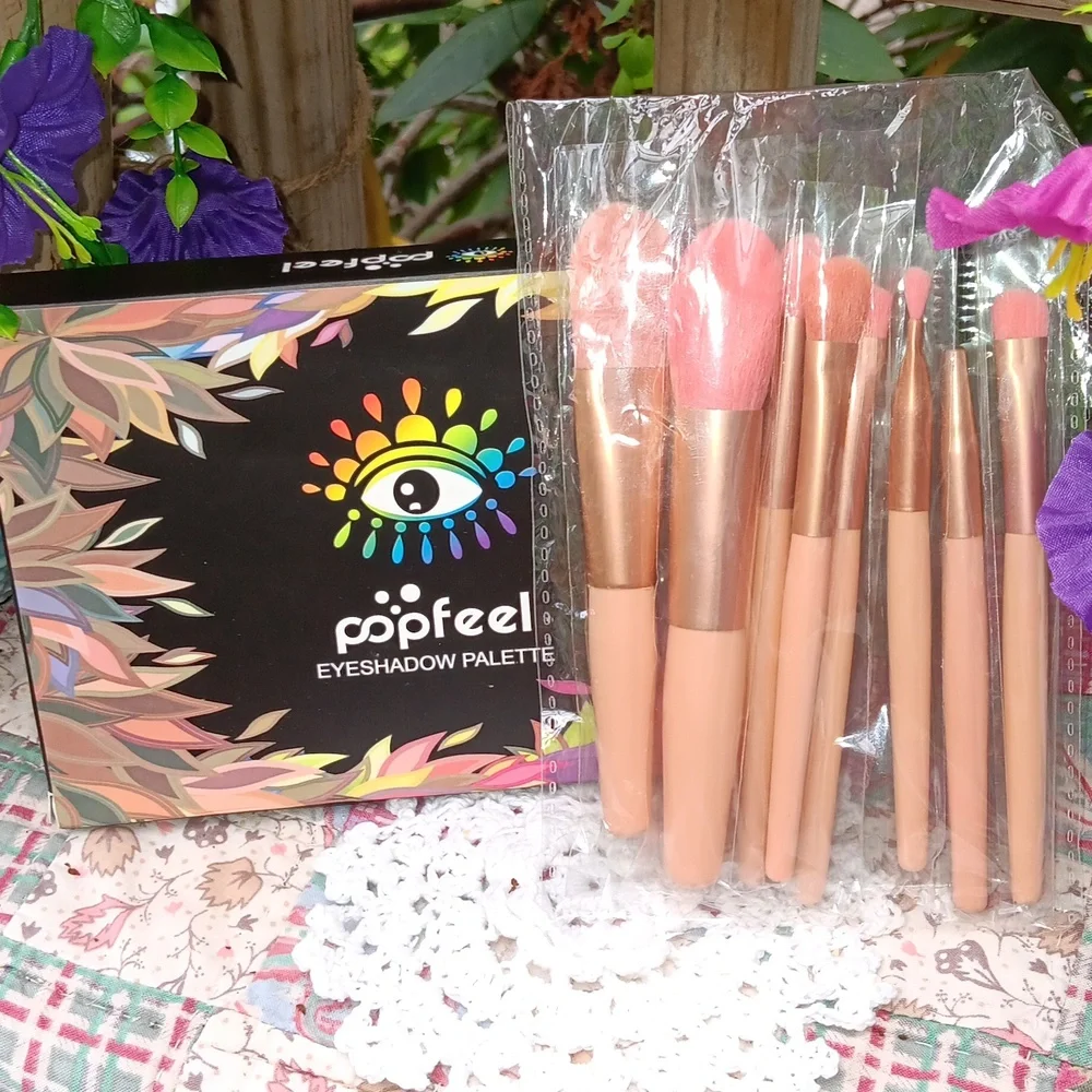 🆕️POPFEEL 120 COLOR PROFESSIONAL COMPLETE EYESHADOW PALETTE & BRUSH GIFT SET